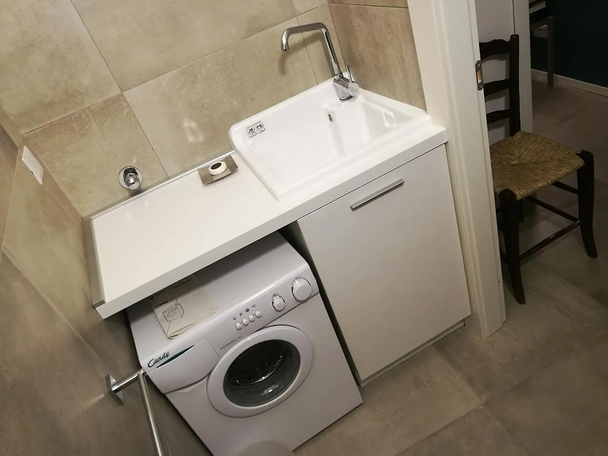 Residence Piazza San Domenico Bologna 0*,
