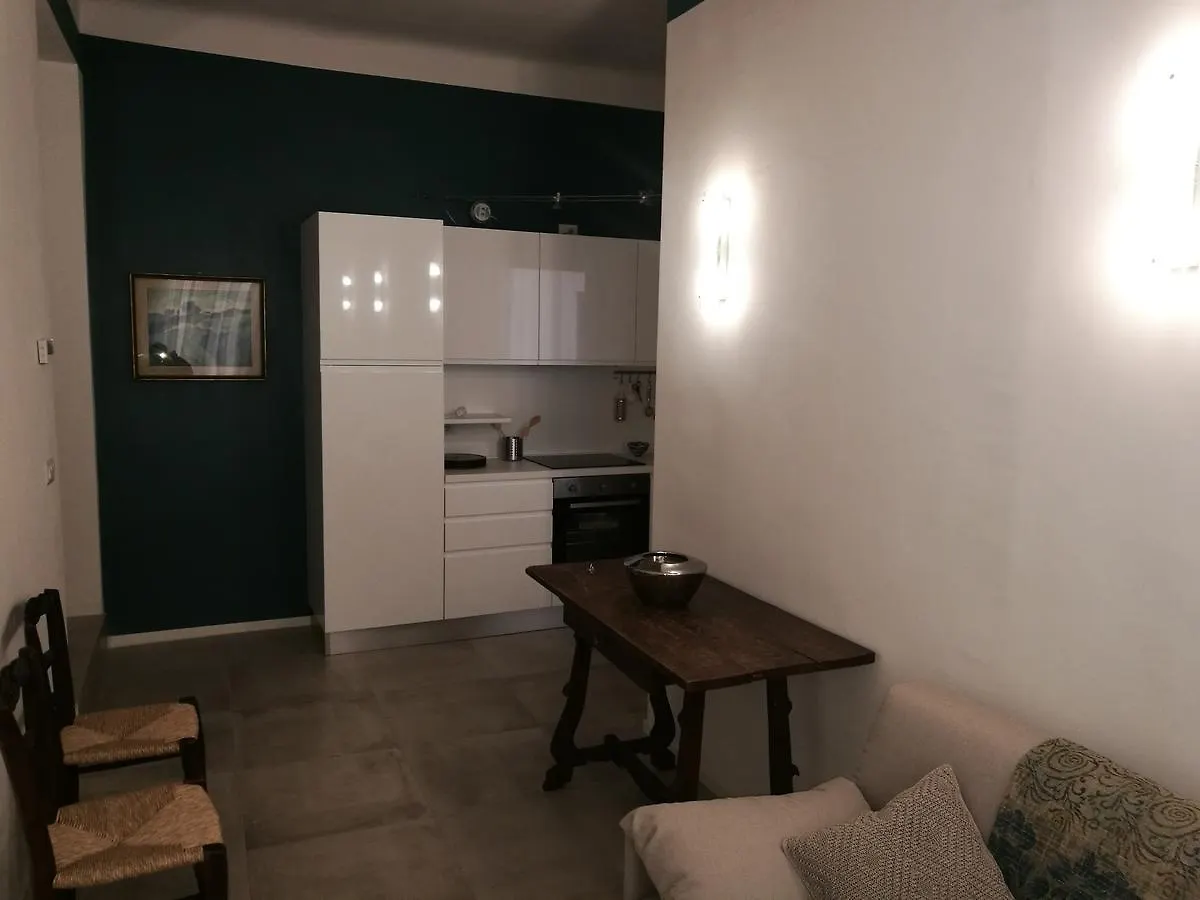 Residence Piazza San Domenico Bologna 0*,
